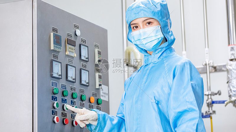 工业冷凝器清洗剂：如何选择合适的产品？**
